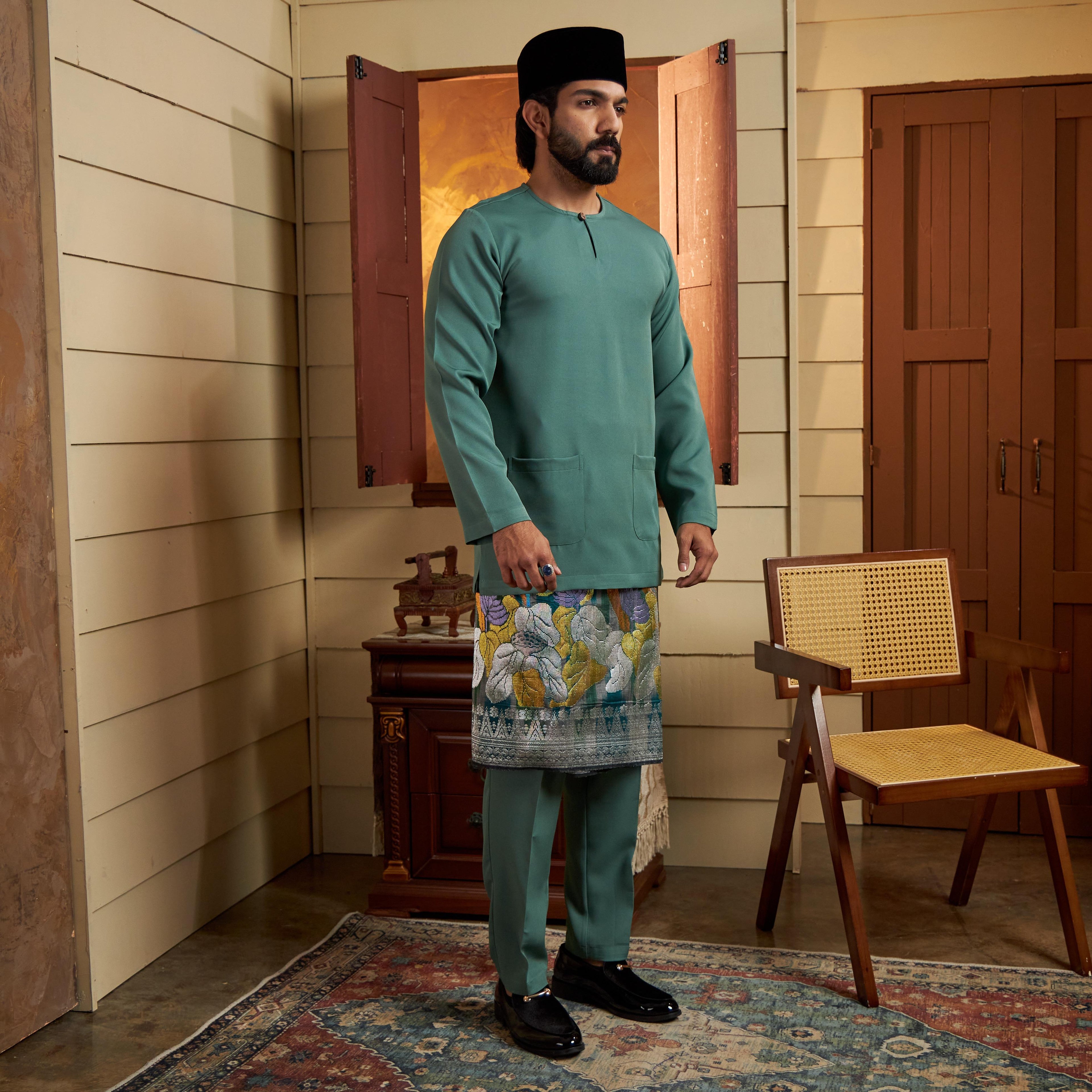 BAJU MELAYU TELUK BELANGA