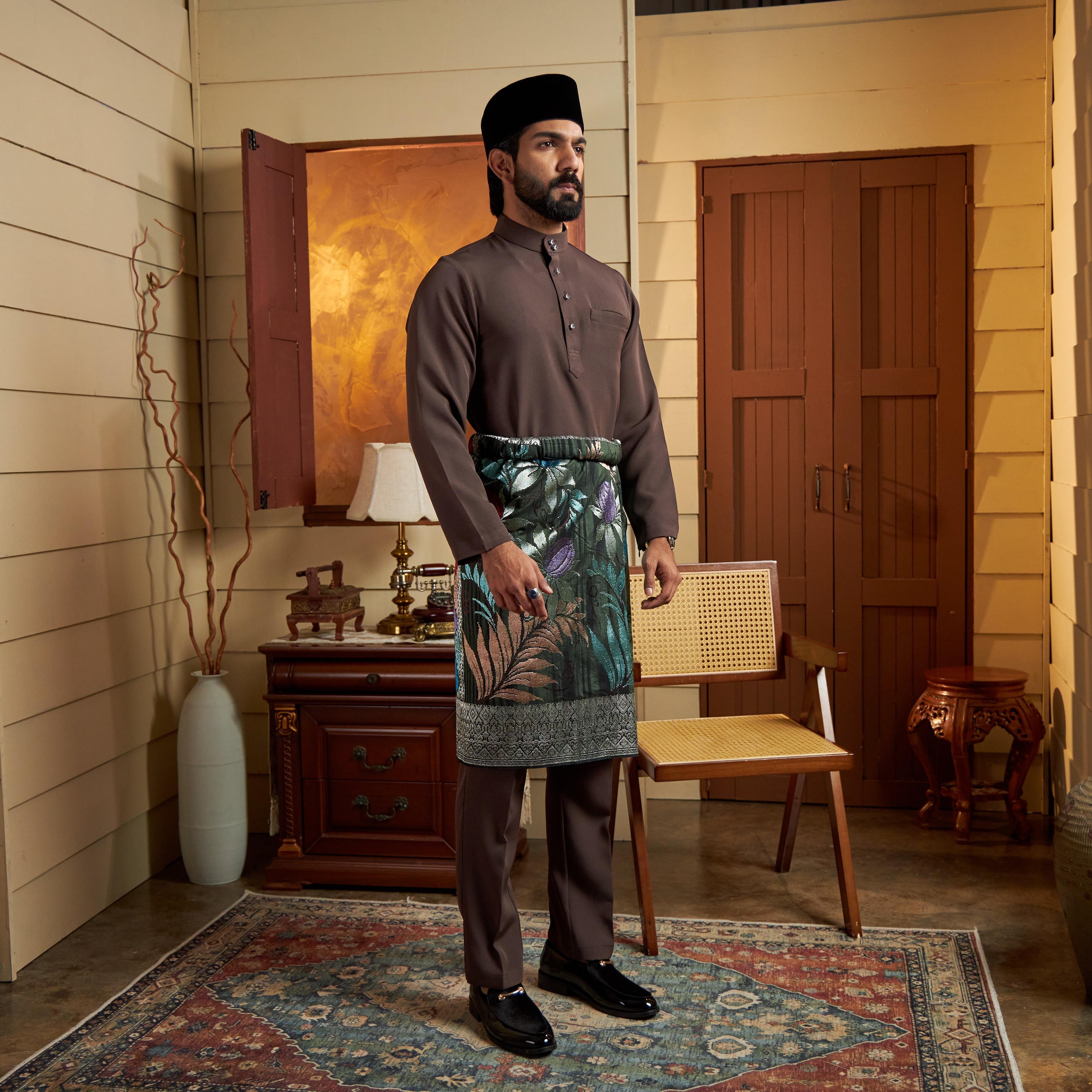 BAJU MELAYU CEKAK MUSANG